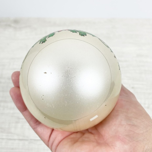 Helen Steiner Rice Christmas Ornament 1980 White Pearl Ball w Red Bow Poinsettia - Picture 4 of 4